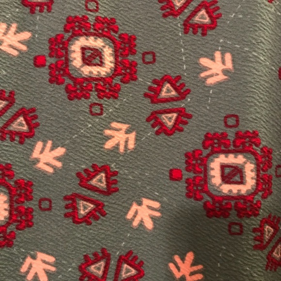 NWT XS Lularoe cassie skirt- red Aztec embroidery - Picture 3 of 4